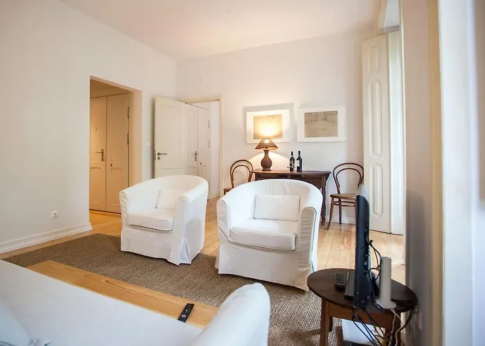 Elegance & Charm By Lovelystay شقة