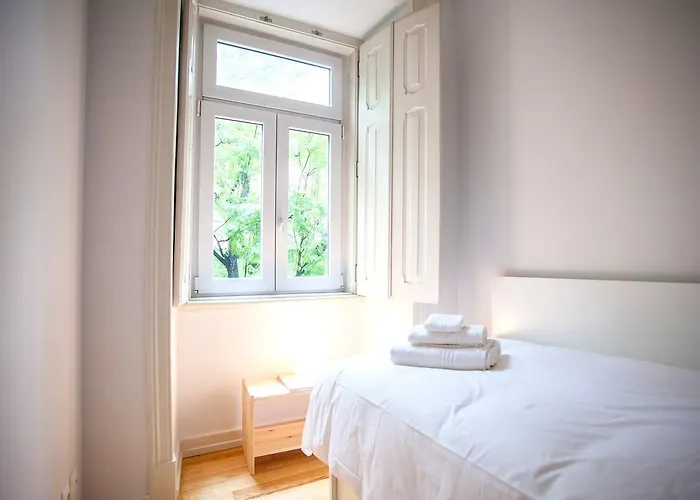 Elegance & Charm By Lovelystay *