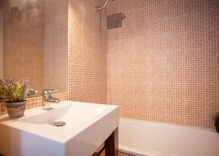 Elegance & Charm By Lovelystay شقة